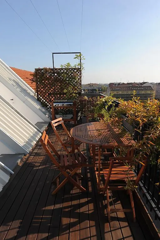 Piazza Napoli Penthouse Hotel Milan Apartment