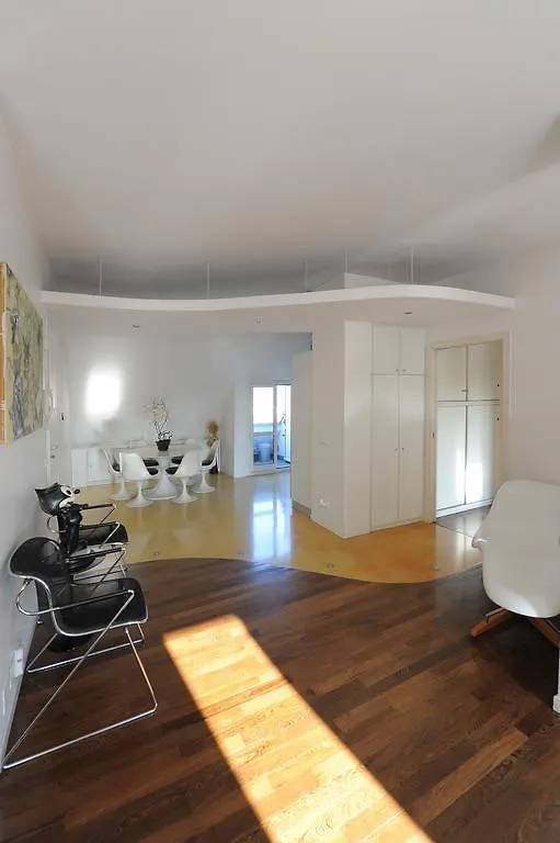 Piazza Napoli Penthouse Hotel Milan Apartment