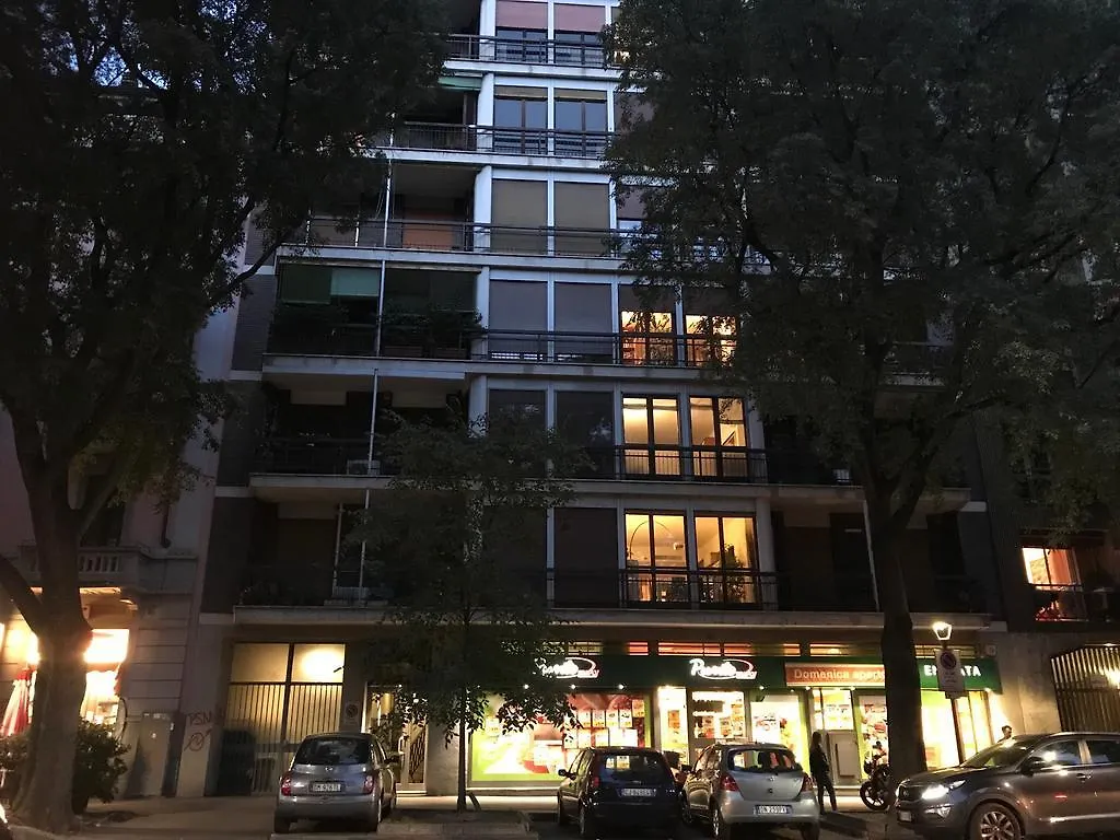 Apartment Piazza Napoli Penthouse Hotel Milan