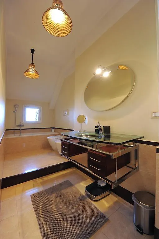 Piazza Napoli Penthouse Hotel Milan Apartment